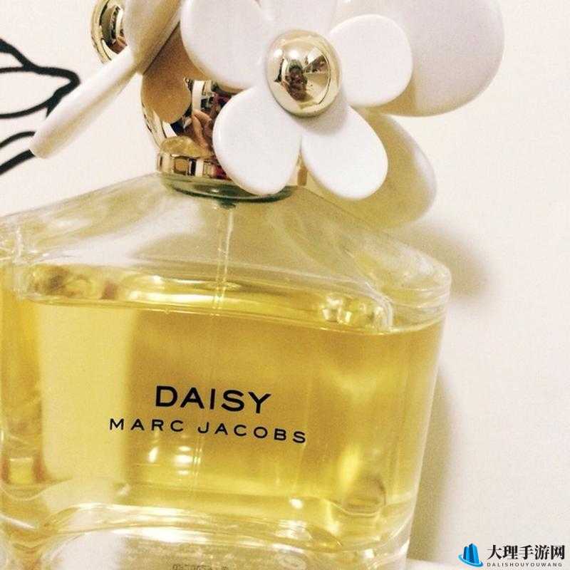 经典时尚香氛 marc jacobs 小雏菊魅力永恒